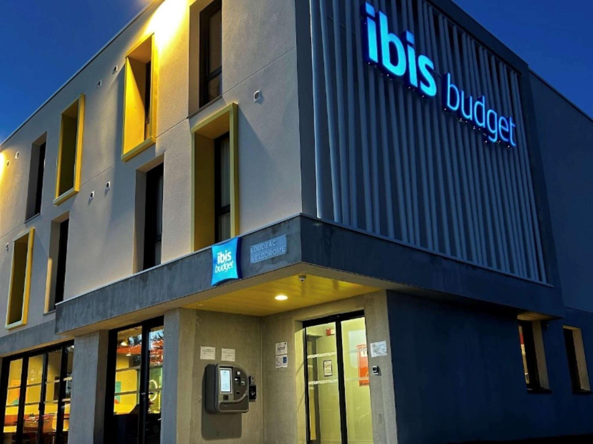 Ibis Budget Loudeac Velodrome 외부 사진