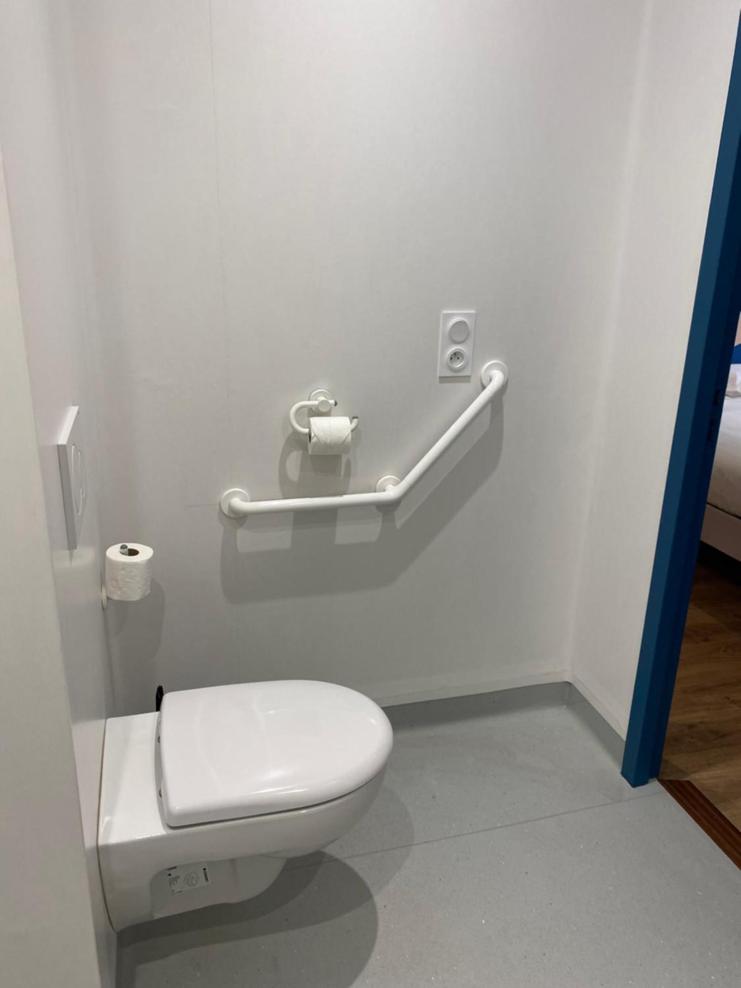 Ibis Budget Loudeac Velodrome 외부 사진