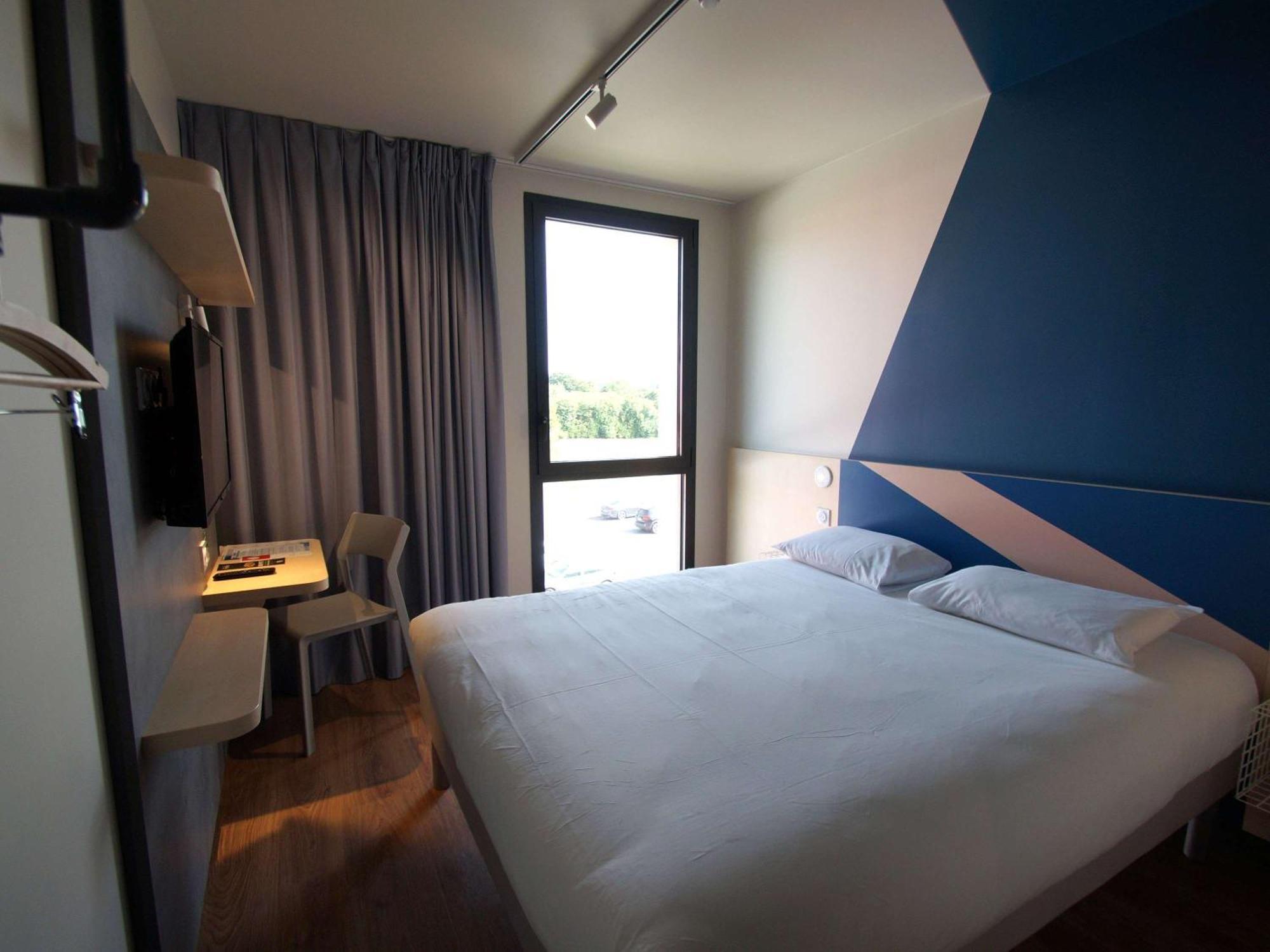 Ibis Budget Loudeac Velodrome 외부 사진